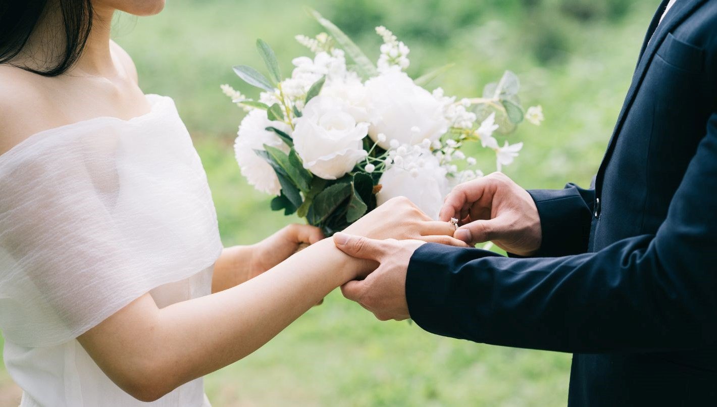 Çin’de yeni evlenenlere piyango bileti verilecek