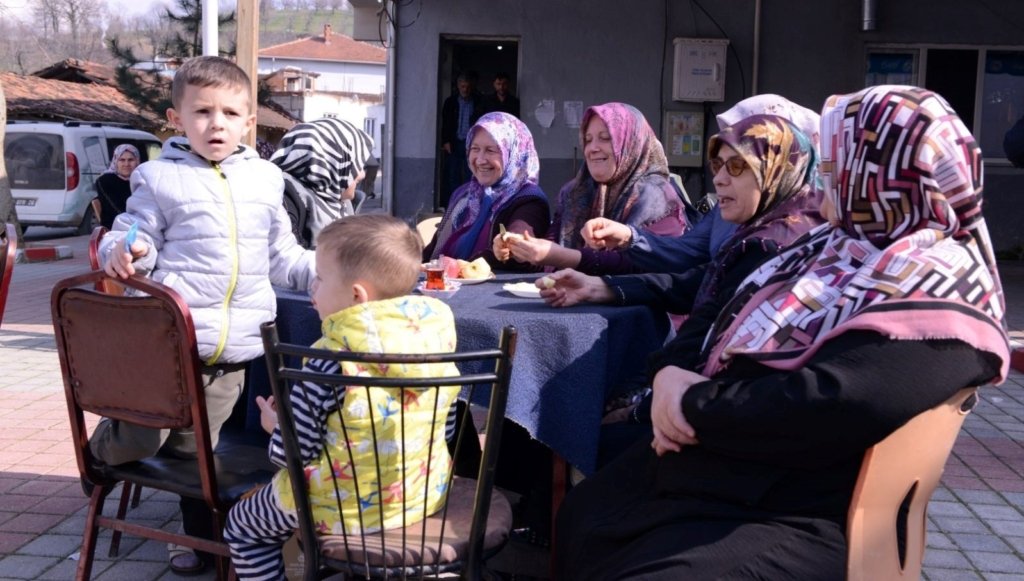 Bursa’da bu köyde erkeklere sokağa çıkma yasağı: “Meydan bize kaldı”