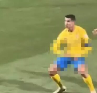Ronaldo şimdi yandı! Messi tezahüratları sonrası cinsel organını tutarak el hareketi çekti, Suudileri çok kızdırdı… Mahkemeye çıkabilir!