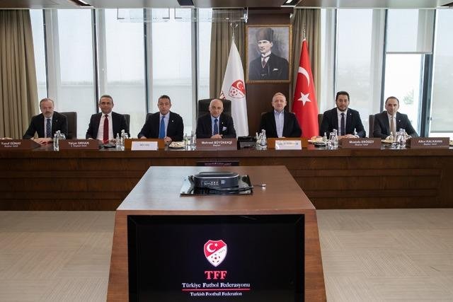 SON DAKİKA: Bugün açıklanması beklenen yayın ihalesi tarafların anlaşamaması nedeniyle iptal edildi! TFF resmen açıkladı
