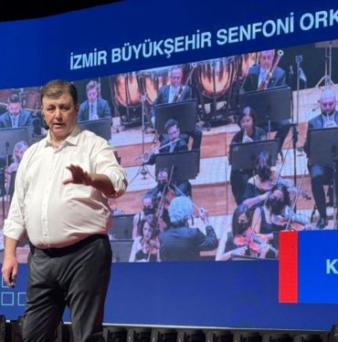 Cemil Tugay İzmir için vaatlerini sıraladı: Metrobüs uygulaması hayata geçecek