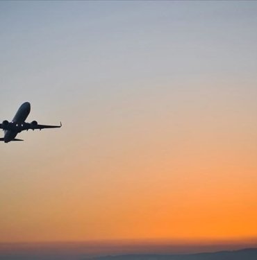 ABD ve Çin yolcu uçağı seferlerini artırıyor