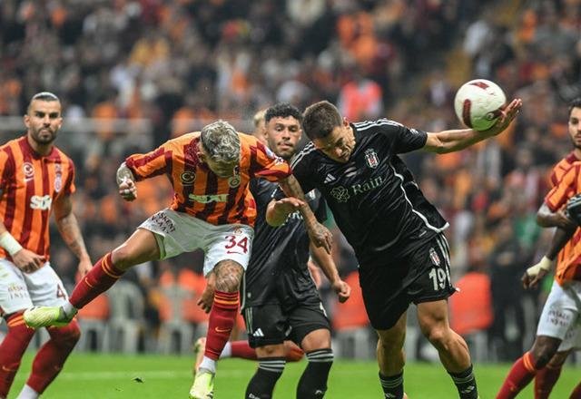 Beşiktaş – Galatasaray derbisinin sonucu için Google