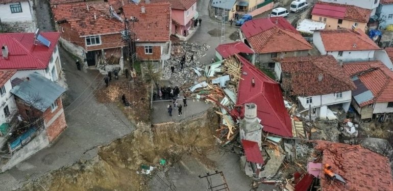 Tokat’ta heyelan bölgesine 1 milyon 188 bin lira acil yardım ödeneği