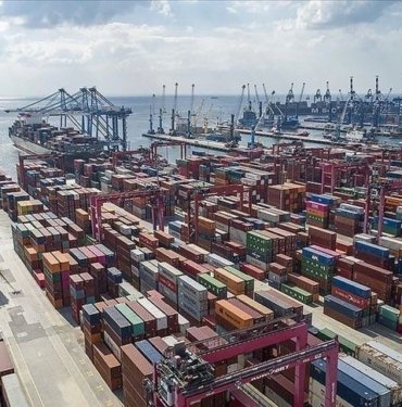 Dış ticaret açığı 100 milyar doların altına düştü