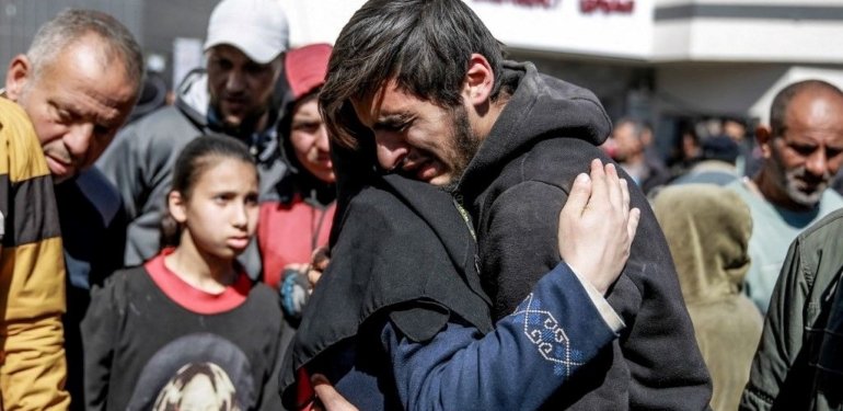 İsrail yardım konvoyunu vurdu: Katliama tanık olanlar dehşet anlarını anlattı