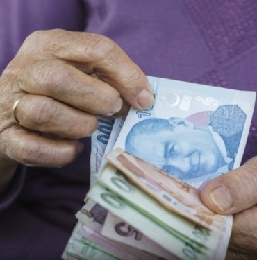 Ramazan Bayramı emekli ikramiyeleri ne zaman yatacak, bayramdan önce yatar mı? Emekli ikramiyesi zammı Meclis’ten geçti