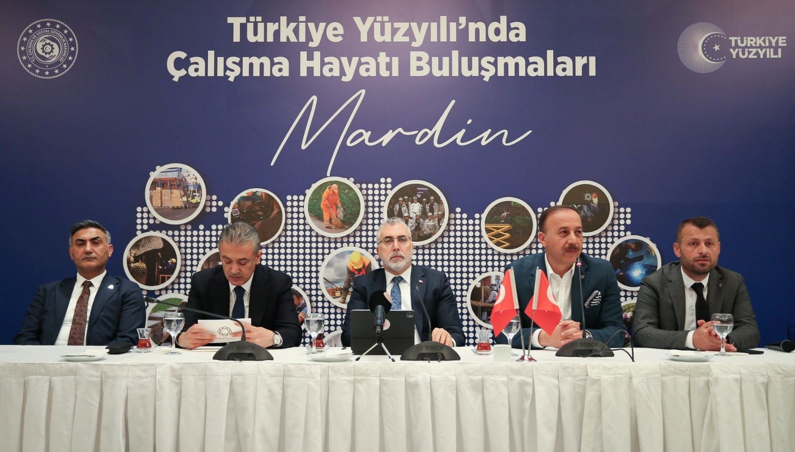 Bakan Işıkhan: İş kanunumuzu revize etme sürecindeyiz