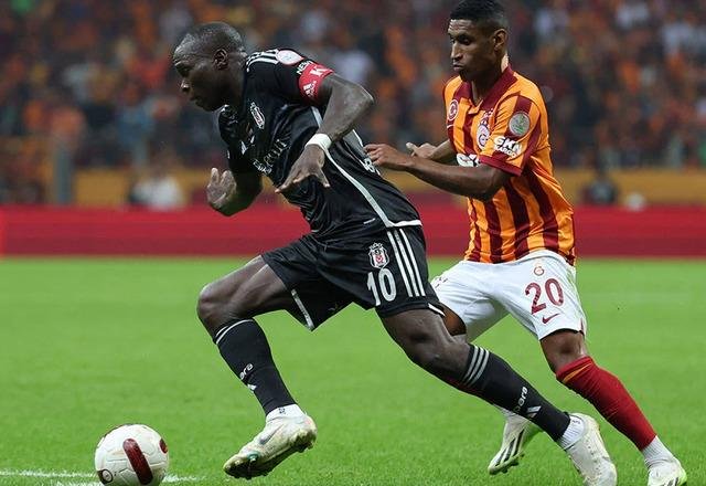 Beşiktaş-Galatasaray derbisinde artık kadrolar netleşti gibi! Sarı-kırmızılılarda yeni transfer Derrick Köhn ilk 11