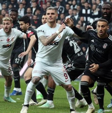 Beşiktaş ile Galatasaray derbisi izleyenlerin nefesini kesti! Siyah-beyazlıları mağlup eden Galatasaray yeniden liderliği geri aldı