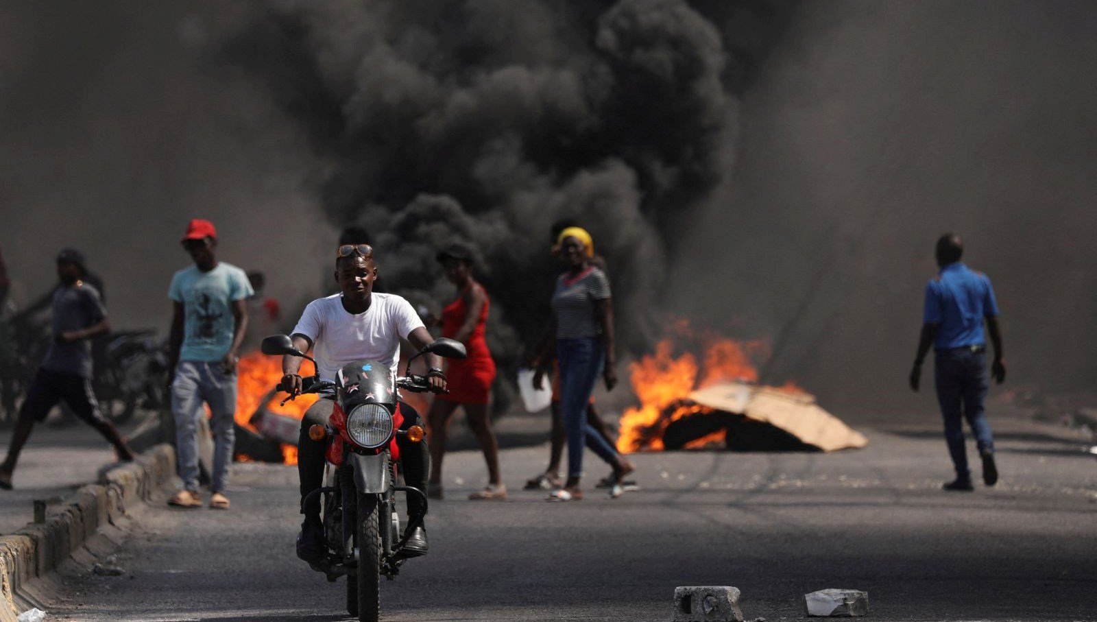 Haiti’de çeteler hapishaneye saldırdı: 12 mahkum öldü, 3 bin 600’ü firar etti