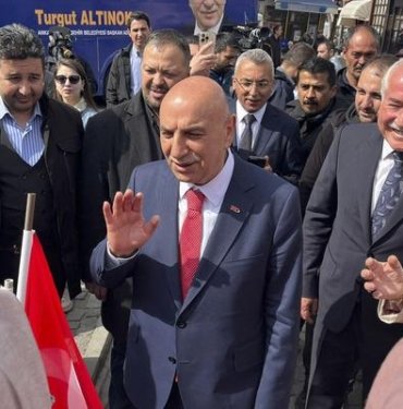 ABB Başkan adayı Turgut Altınok tarih verdi: Emekliye bin değil, 5 bin TL vereceğiz