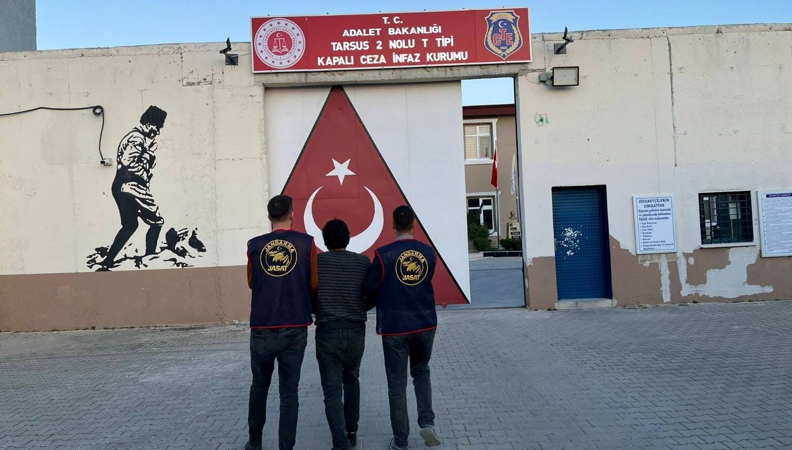 17 yıl hapis cezasıyla aranan firarisi çadırda yakalandı