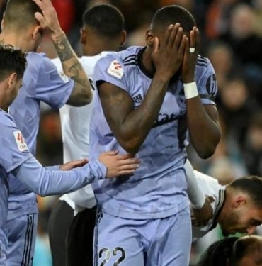 Real Madrid maçında sakatlanan Mouctar Diakhaby