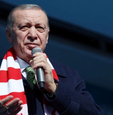 Cumhurbaşkanı Erdoğan’dan Özgür Özel’e bedelli askerlik tepkisi