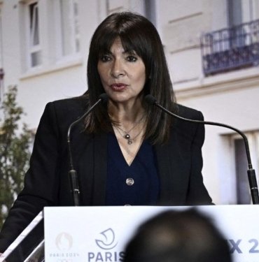 Paris Belediyesi’ne yolsuzluk baskını