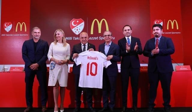 TFF’de 20 milyon liralık iptal! Sponsorluğu sessiz sedasız bitirdiler: Logolar bile kaldırıldı