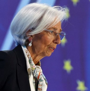 ECB Başkanı Lagarde: “Enflasyonda kaydettiğimiz ilerleme yeterli derecede güvence sunmuyor”