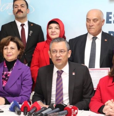 Özgür Özel’den Afyonkarahisar adayı Burcu Köksal’ın DEM Parti sözlerine ilişkin yeni açıklama