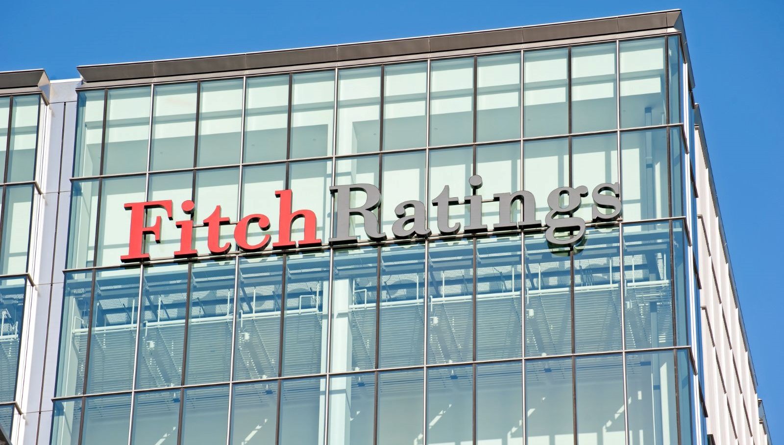 Fitch, Türkiye’nin kredi notunu yükseltti