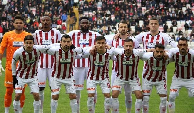 Sivasspor, Süper Lig’de 9. mağlubiyetini aldı