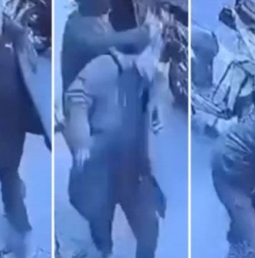 Yolda yürüyen kişinin kafasına taşla vurup dövmeye başladı