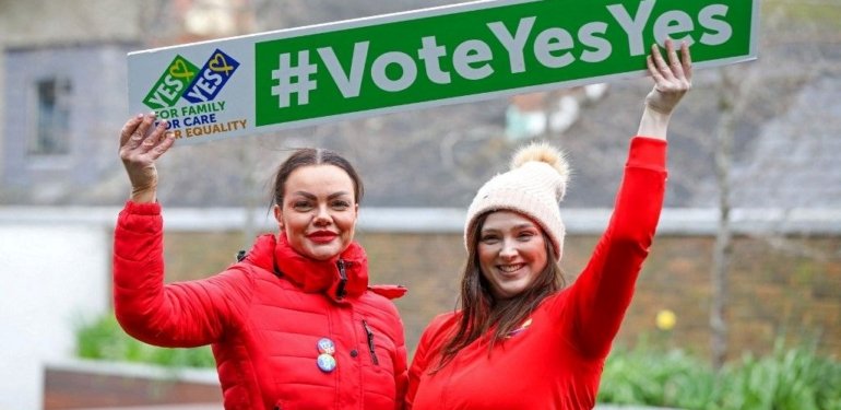 İrlanda’da olaylı referandum: Kadının rolü değişmedi