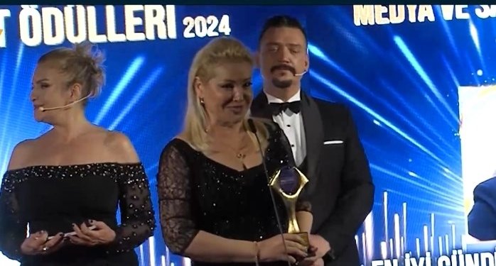 Doğuş Yayın Grubu’na 3 ödül: Magazinn.com ödülleri sahiplerini buldu