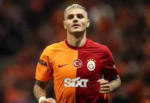 Icardi, Galatasaray yönetimini tehdit etti!