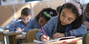 İkinci ara tatil ne zaman, hangi aya denk geliyor? (2023-2024 MEB 1 haftalık ara tatil takvimi)