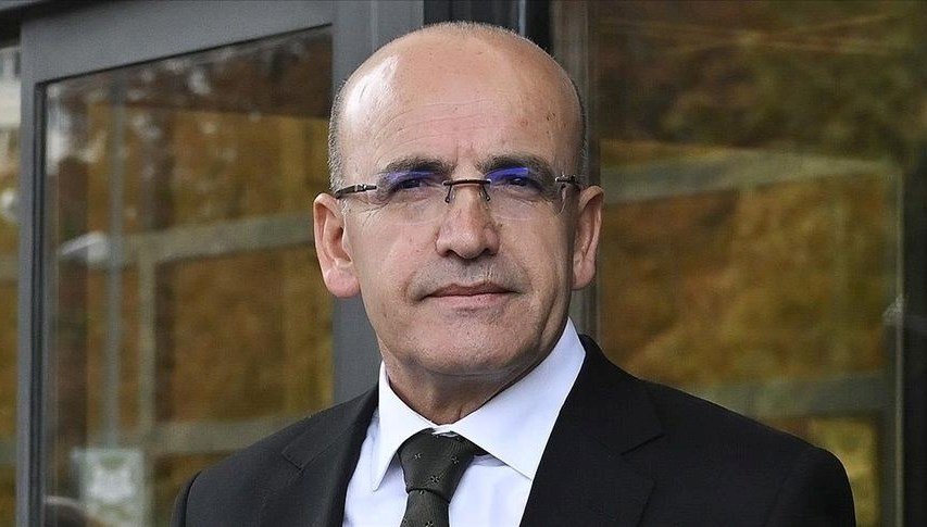 Bakan Şimşek: Dövizdeki oynaklık geçici olarak görülmeli
