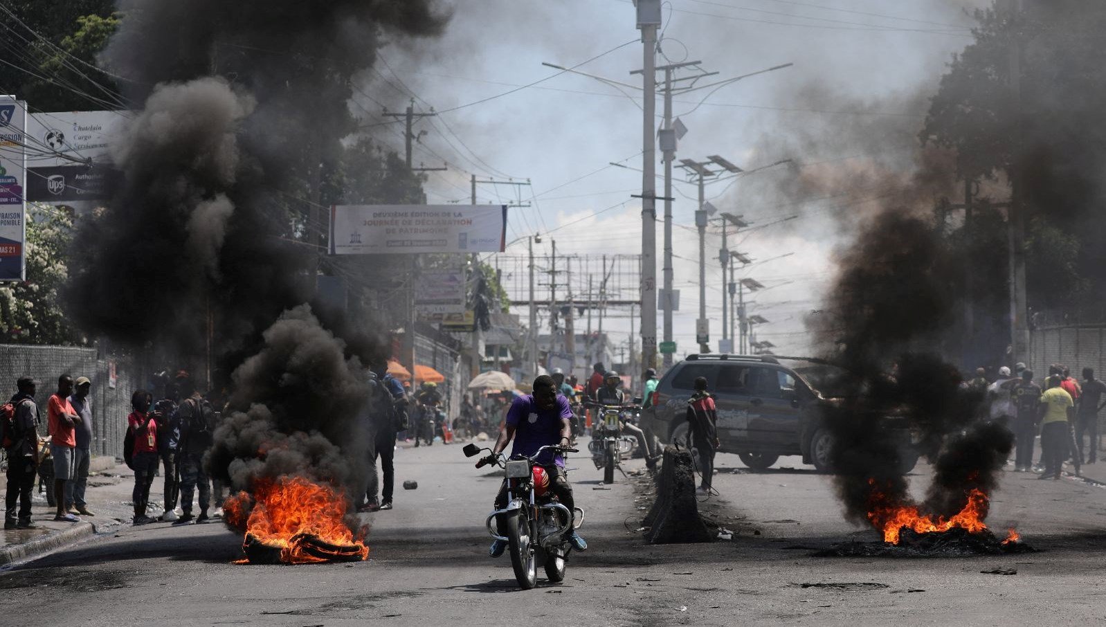 Haiti’de kriz: AB personeli çekildi, ABD harekete geçti