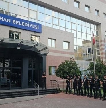 Seyhan Belediyesi’nden deprem yardımlarının seçim kampanyasında kullanıldığı iddiasına yalanlama