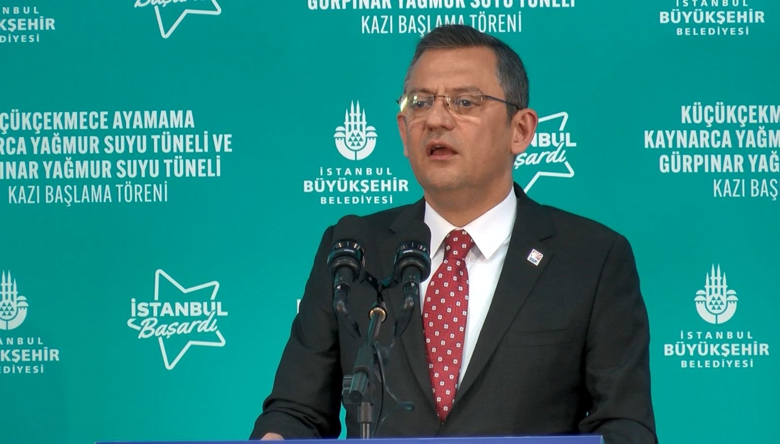 Özgür Özel: Bu dili terk etmeye davet ediyorum