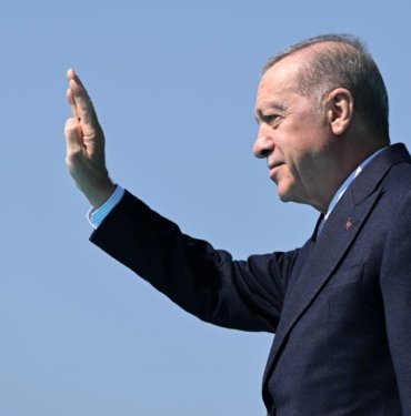 Cumhurbaşkanı Erdoğan’ın “son seçimim” mesajı | 3. adaylık için 2 yol