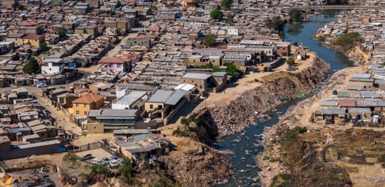 Güney Afrika’nın en büyük şehri Johannesburg’ta su krizi yaşanıyor