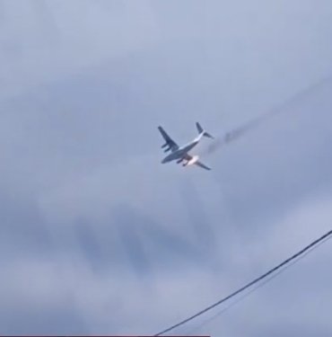Rus kargo uçağının düşme anı böyle görüntülendi