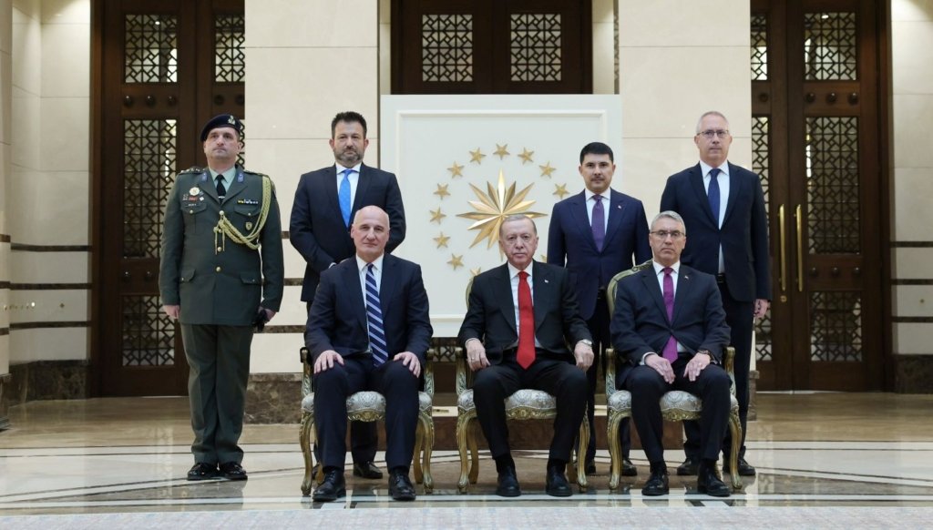 5 ülkenin büyükelçisinden Cumhurbaşkanı Erdoğan’a güven mektubu