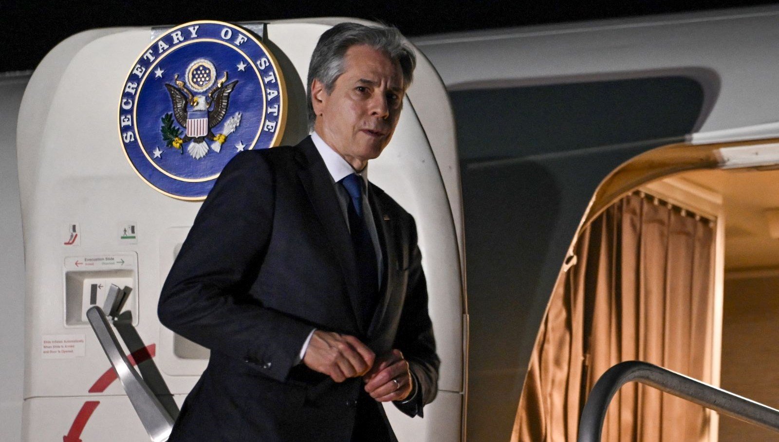 ABD’den “İsrail’e silah göndermeye devam” mesajı