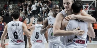 Beşiktaş Emlakjet, yarı finale yükseldi