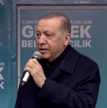 Cumhurbaşkanı Erdoğan: Biz hayatımızı milli iradenin üstünlüğünü savunmaya adadık