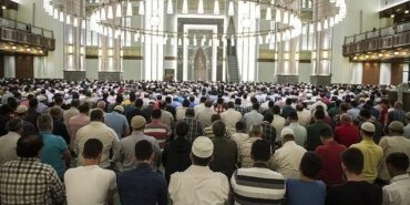 Ramazan temalı cuma mesajları: Kısa, uzun, anlamlı, dilek ve dua içeren cuma mesajları bir arada