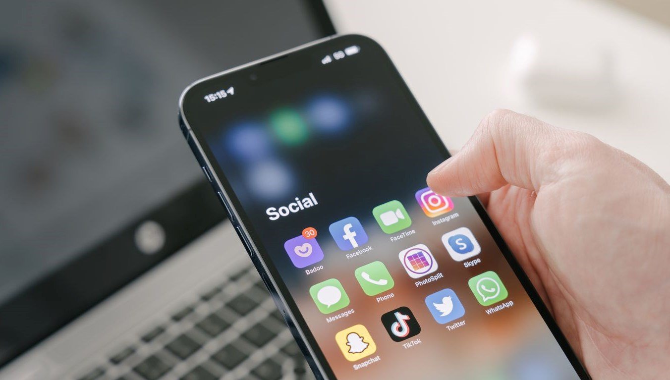 WhatsApp’a yeni gizlilik özelliği: Sohbet kilitleme ve gizli kod oluşturma nasıl yapılır?