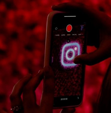 Instagram’dan yeni özellik: Geçmişe dönük paylaşım yapılacak