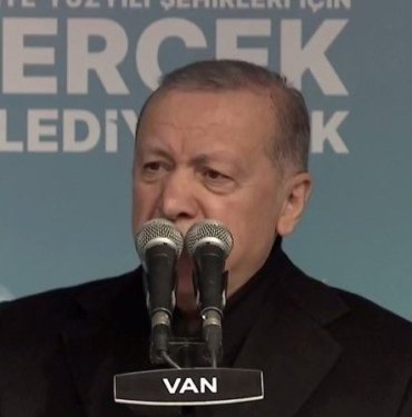 Cumhurbaşkanı Erdoğan: İşin içine deste deste paralar girdi, oyun iyice kirlendi