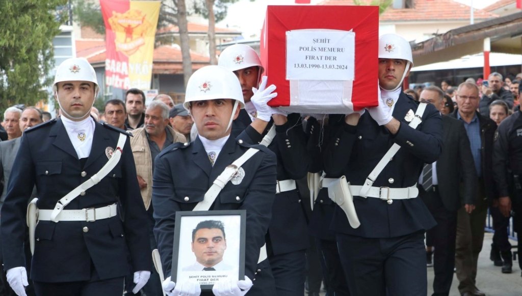 Doğum gününde şehit olan polise son veda