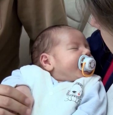 Kanseri yenen anne bu kez SMA’lı bebeği için savaşıyor