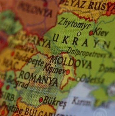 Moldova’da Rusya Büyükelçiliği’ne molotof kokteyli atıldı