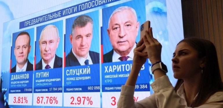 Putin 5. kez devlet başkanı: Zafer konuşmasında 3. Dünya Savaşı uyarısı