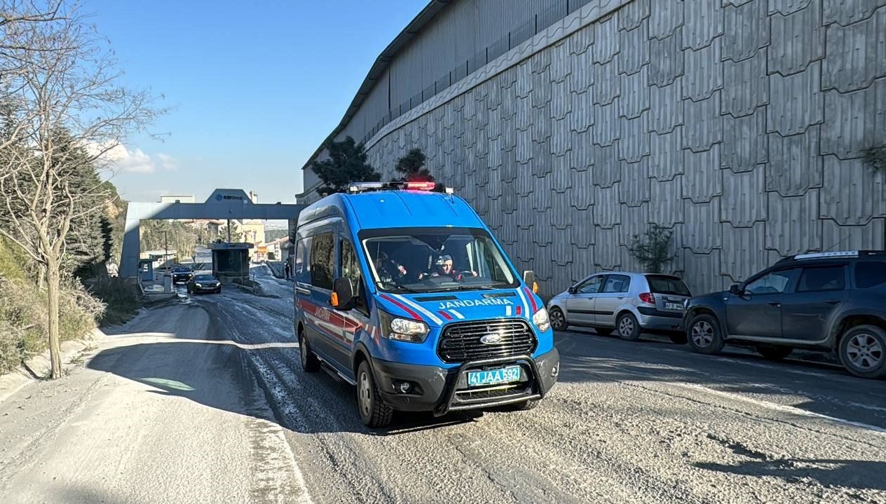 Kocaeli’de fabrikada sanayi tüpü patladı: 2 ölü, 6 yaralı